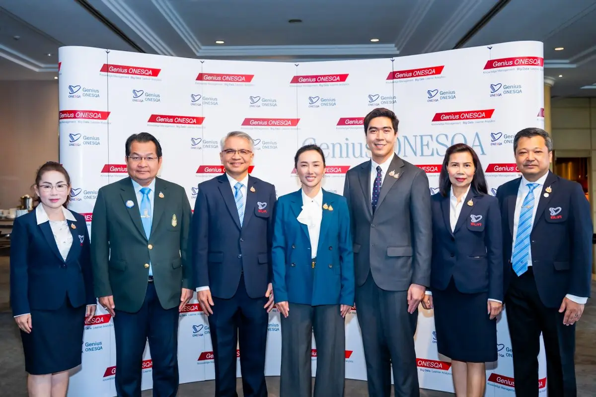 สำนักงานรับรองมาตรฐานและประเมินคุณภาพการศึกษา (องค์การมหาชน) หรือ สมศ. นำโดย ศาสตราจารย์ ดร.องอาจ นัยพัฒน์ (ที่ 3 จากซ้าย) ผู้อำนวยการ สมศ. จัดการประชุมวิชาการระดับชาติและนานาชาติ ประจำปี พ.ศ....