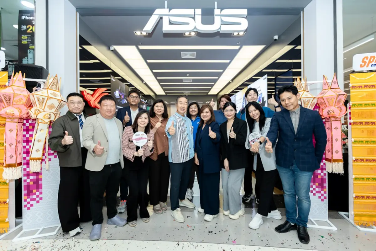 บริษัท เอซุส (ประเทศไทย) จำกัด ร่วมกับ บริษัท สปีด คอมพิวเตอร์ จำกัด (Speed Computer) นำโดยคุณชาญ เชาวะวนิชย์ ประธานเจ้าหน้าที่บริหาร ประกาศเปิดตัว ASUS Exclusive Store สาขาเซ็นทรัลเฟสติวัล เชียง...