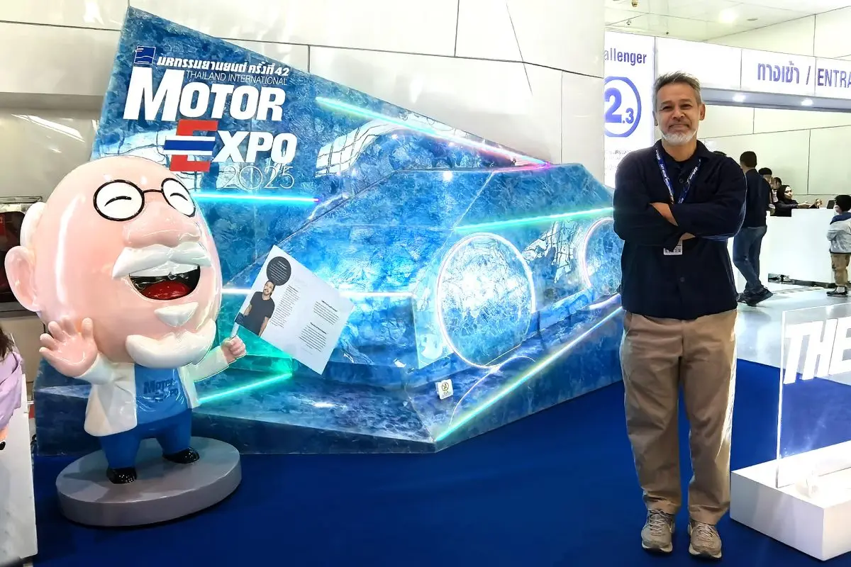 “มหกรรมยานยนต์ ครั้งที่ 42” สร้างสรรค์มุม PHOTO SHOOTING โดย ธนวัต มณีนาวา หรือ “เป๋ TAM:DA” ศิลปิน นักประดิษฐ์ และนักออกแบบ ที่เปลี่ยนสิ่งธรรมดาๆ ให้กลายเป็นสิ่งใหม่ ถ่ายทอดผ่านวัสดุ...