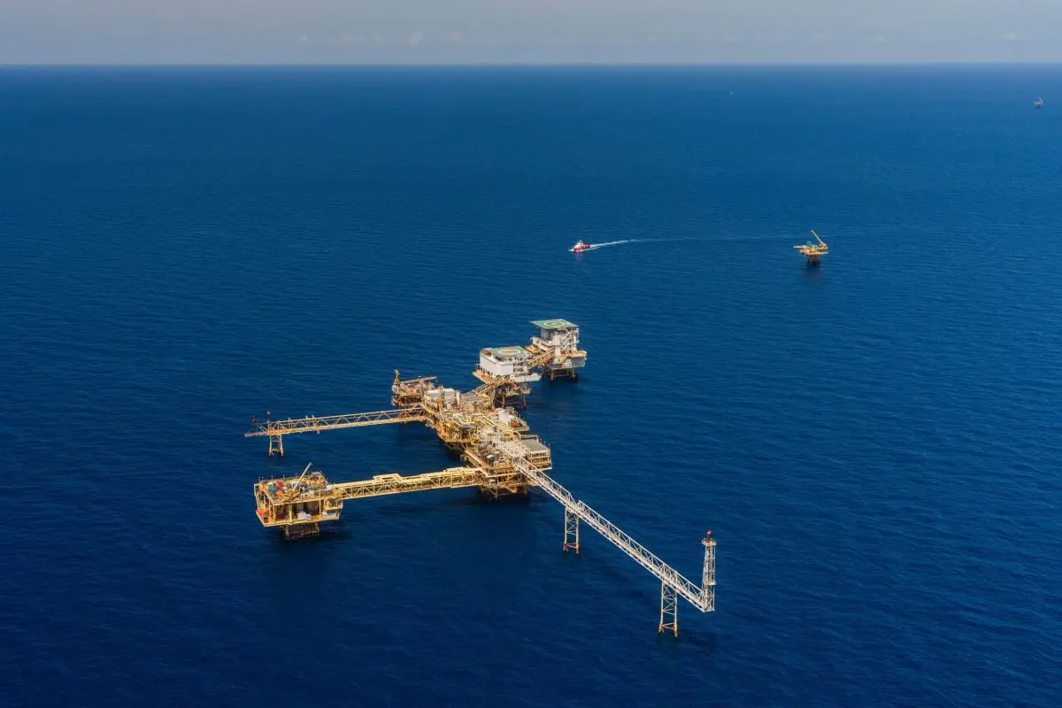 ปตท.สผ. เผยแผนการลงทุนปี 2569 ตั้งงบประมาณไว้ที่ 7,726 ล้านดอลลาร์สหรัฐ พร้อมตั้งเป้าหมายการขายปิโตรเลียมเติบโต 8% ในปี 2569 โดยมุ่งเน้นการสร้างความมั่นคงทางพลังงานให้กับประเทศ และสร้างความแข็งแกร่ง...