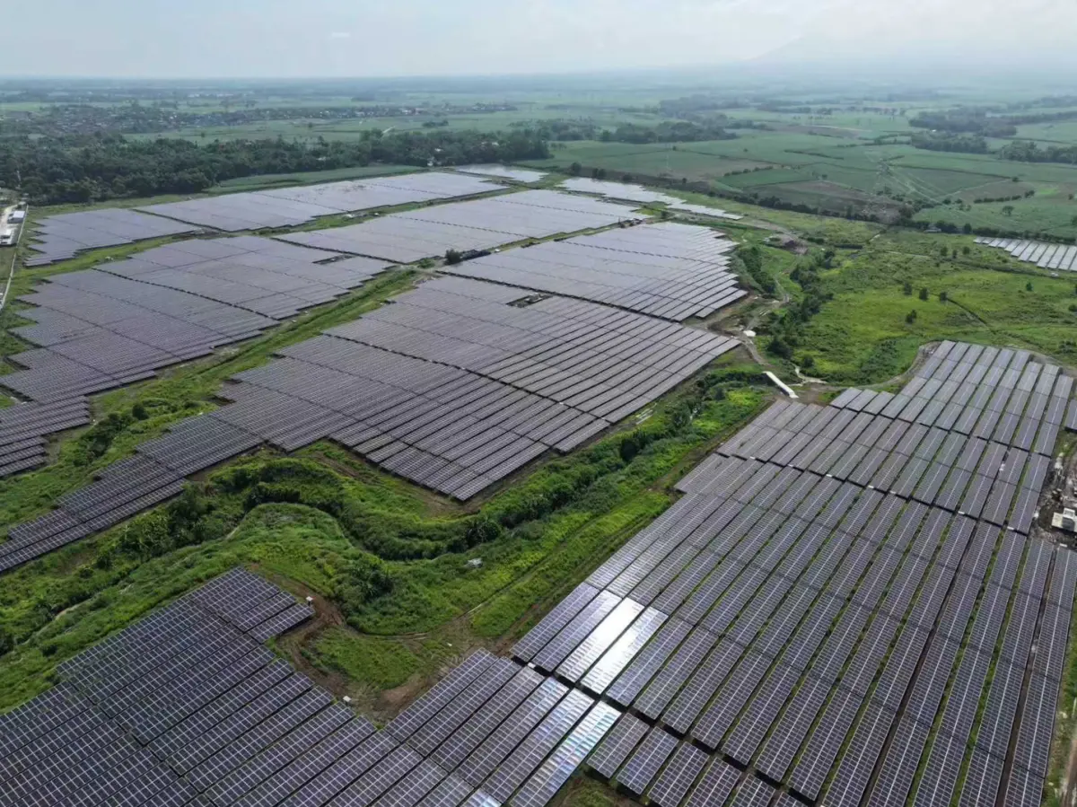 บี.กริม เพาเวอร์ กดปุ่ม COD โรงไฟฟ้าพลังงานแสงอาทิตย์ในฟิลิปปินส์ กำลังผลิต 65 เมกะวัตต์ เดินหน้าขยายพอร์ท “พลังงานทดแทน”