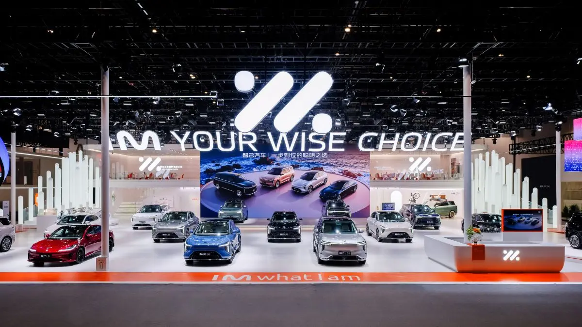 บริษัท เอสเอไอซี มอเตอร์ – ซีพี จำกัด และ บริษัท เอ็มจี เซลส์ (ประเทศไทย) จำกัด ผู้ผลิตและผู้จำหน่ายรถยนต์เอ็มจีในประเทศไทย ถ่ายทอดความยิ่งใหญ่ของบริษัทแม่อย่าง SAIC MOTOR...