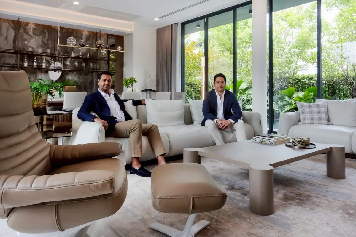 ชาญอิสสระ ผู้นำด้าน Ultra Luxury Residence จับมือ EURO Creations ยกระดับประสบการณ์การอยู่อาศัยเหนือระดับที่ “บ้านอิสสระ บางนา” ด้วยการตกแต่งทั้งหลังด้วยเฟอร์นิเจอร์จาก Natuzzi...