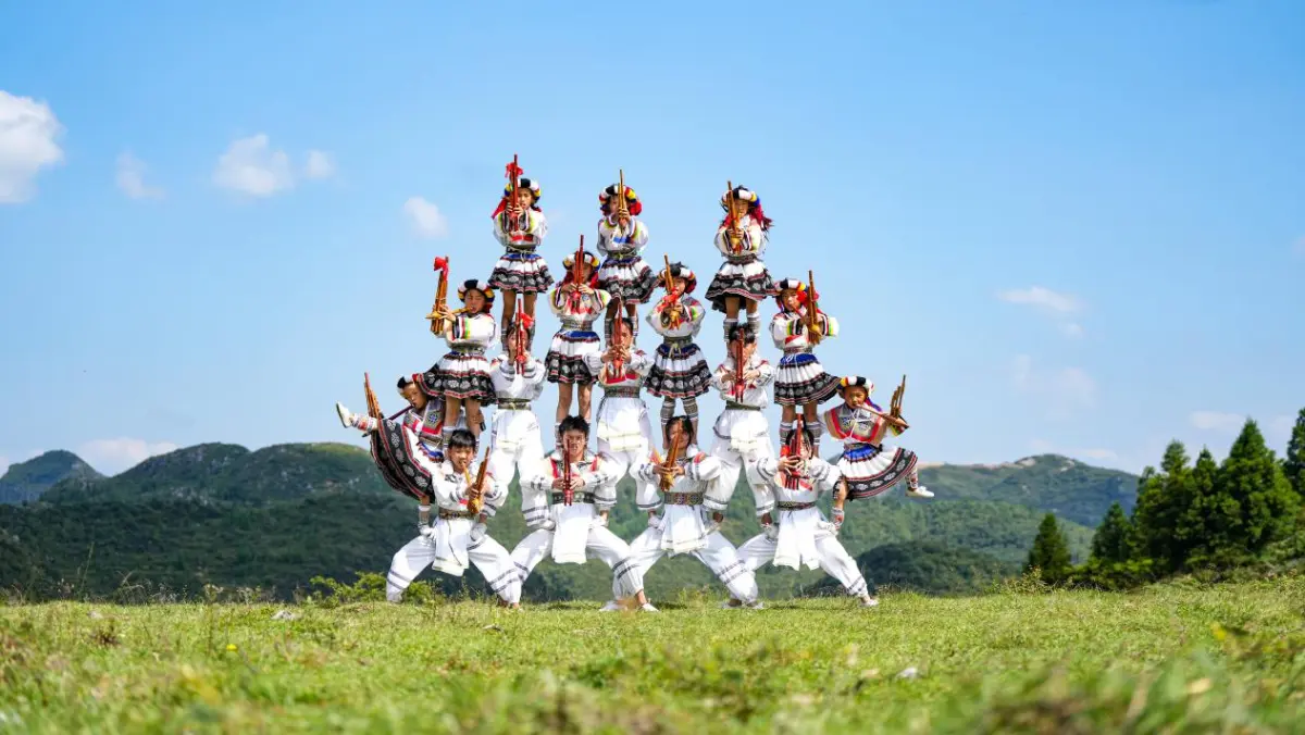 Rolling Through History: Discover Gunshanzhu, Guizhou’s Legendary Miao Dance