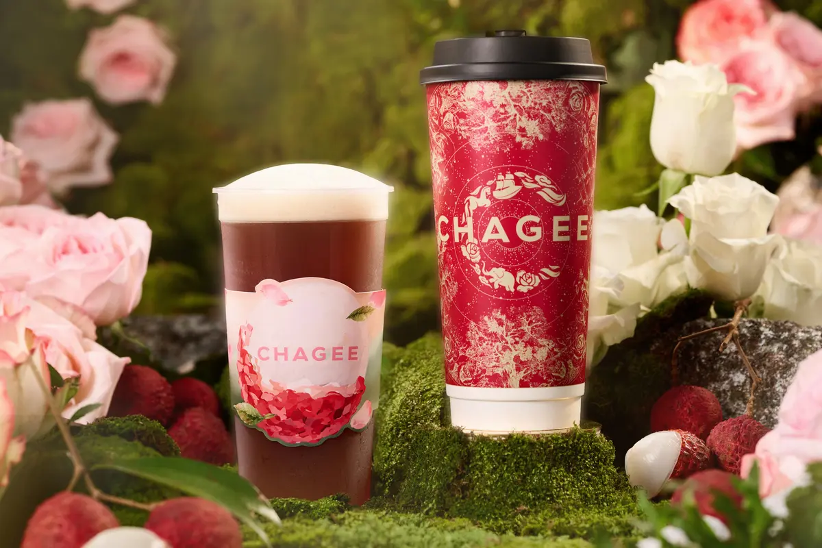 CHAGEE has launched the Lychee Rose Black Tea series, featuring two new creations—Lychee Rose Black Milk Tea and Lychee Rose Black Brewed Tea—crafted exclusively for Thailand. Inspired by the...