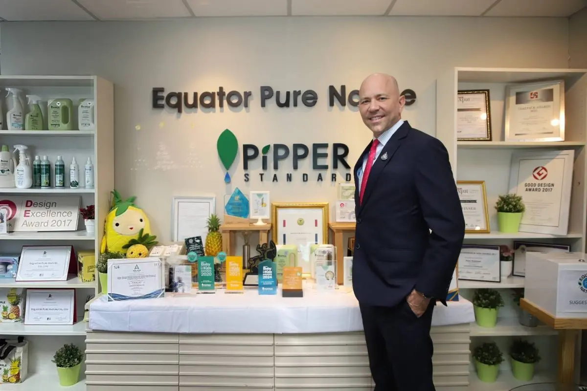พิพเพอร์ สแตนดาร์ด (PIPPER STANDARD®) เดินหน้ารุกตลาด Pet Care ยกระดับมาตรฐานการดูแล สัตว์เลี้ยงด้วยการเปิดตัว แชมพูอาบน้ำสำหรับสัตว์เลี้ยง (Wet Shampoo) และ โฟมอาบแห้งสำหรับสัตว์เลี้ยง ...