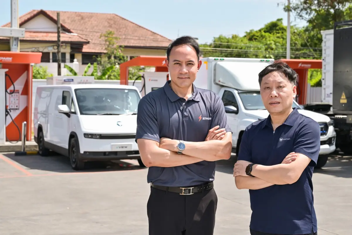 บริษัท ซีพี โฟตอน เซลส์ จำกัด ผู้นำเข้าและจัดจำหน่ายรถยนต์เพื่อการพาณิชย์คุณภาพสูงแบรนด์ “ซีพี โฟตอน” (CP FOTON) ในประเทศไทย ร่วมกับ บริษัท สปาร์ค อีวี จำกัด ผู้ให้บริการสถานีชาร์จรถยนต์ไฟฟ้า (EV...