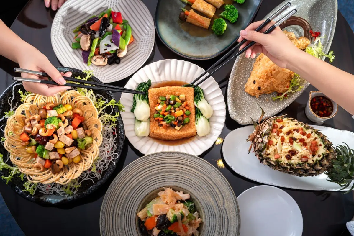 Flavours of the Vegetarian Season at Wah Lok Cantonese Restaurant